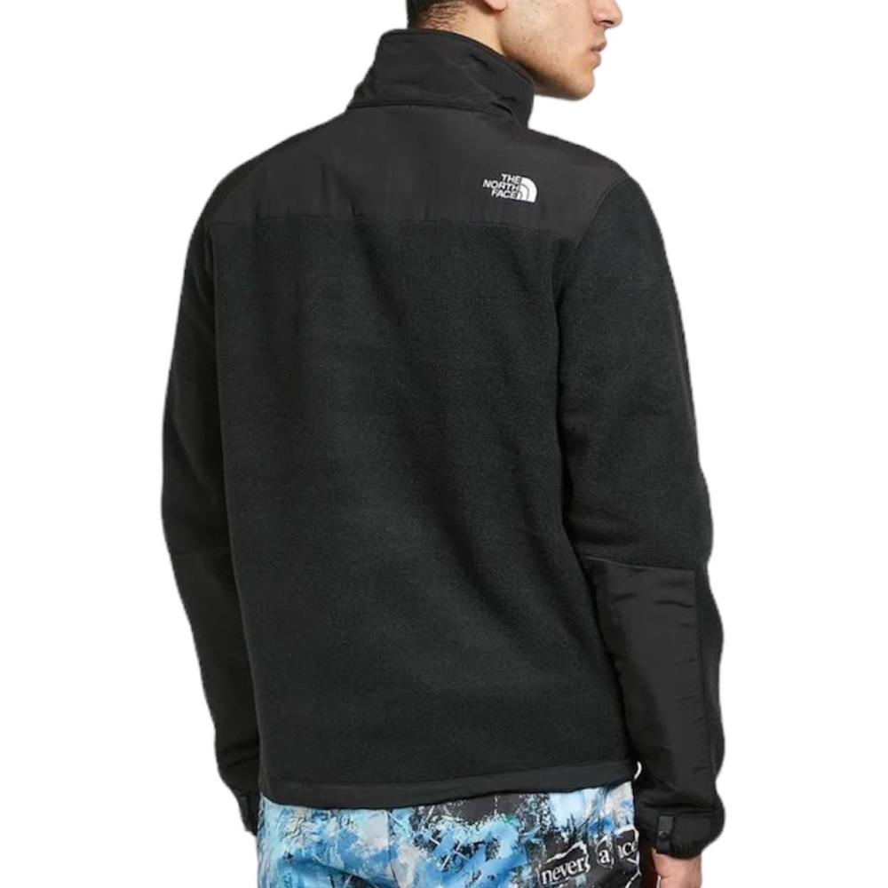 The North Face Men’s Black Denali Jacket - Picture 5 of 11